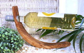 Weinflaschenhalter aus Olivenholz für Tisch oder Küche